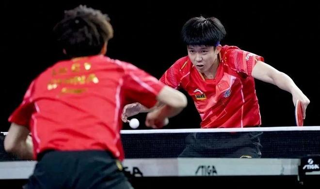 更是充满悬 更是充满悬